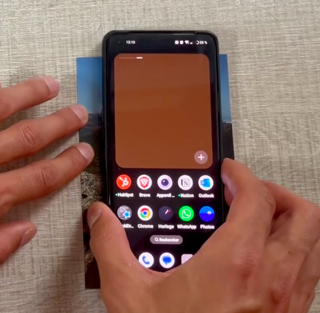 Geste pour lire une carte avec Android