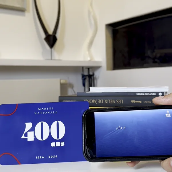 Anniversaire d’entreprise : démonstration de la carte Revila et de sa vidéo